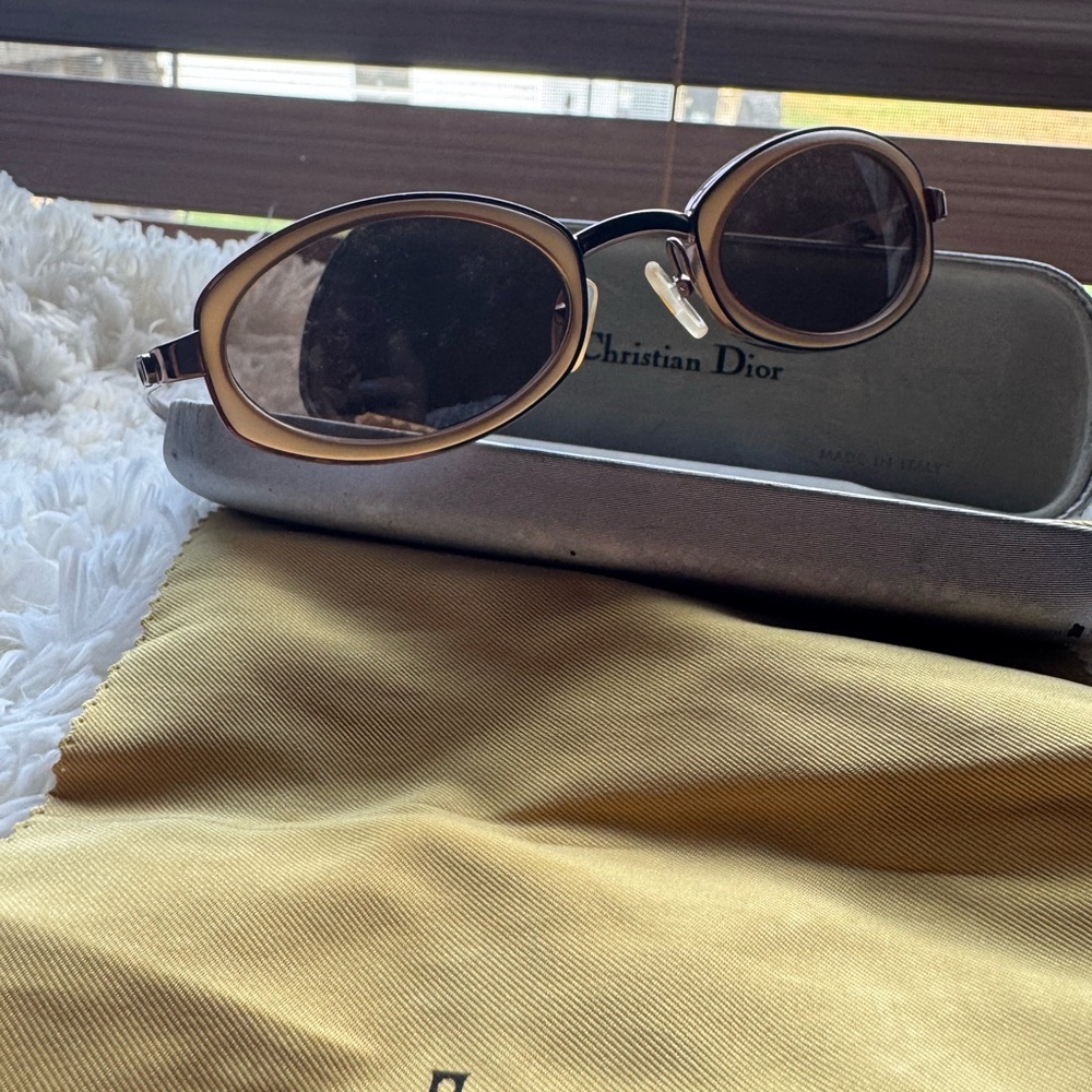 Christian dior sunglasses - Picture 5 of 12